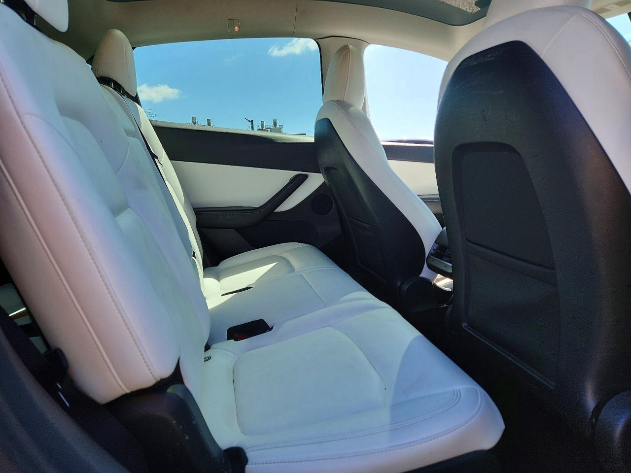 2022 Tesla Model Y - zdjęcie 10