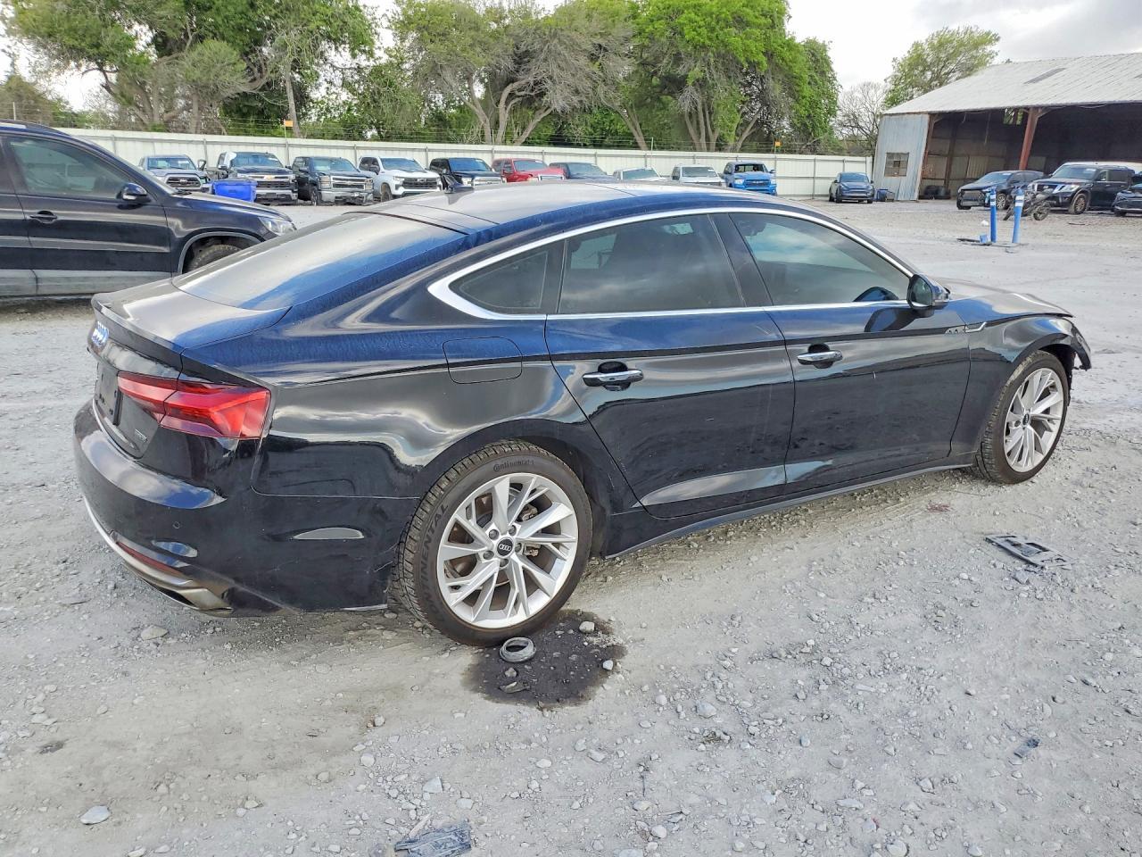 2022 Audi A5 Premium Plus 40 - zdjęcie 3