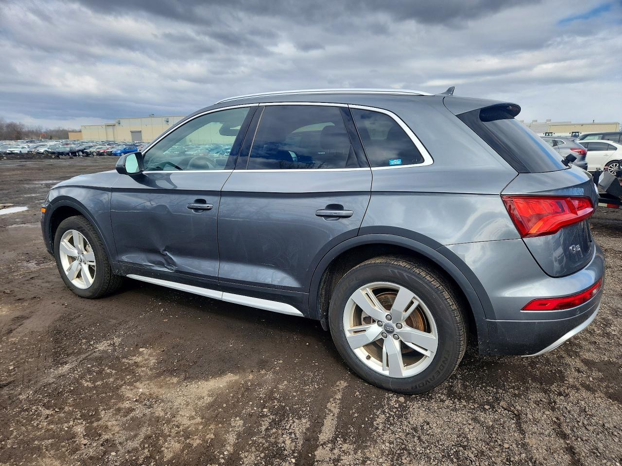 2019 Audi Q5 Premium Plus - zdjęcie 2