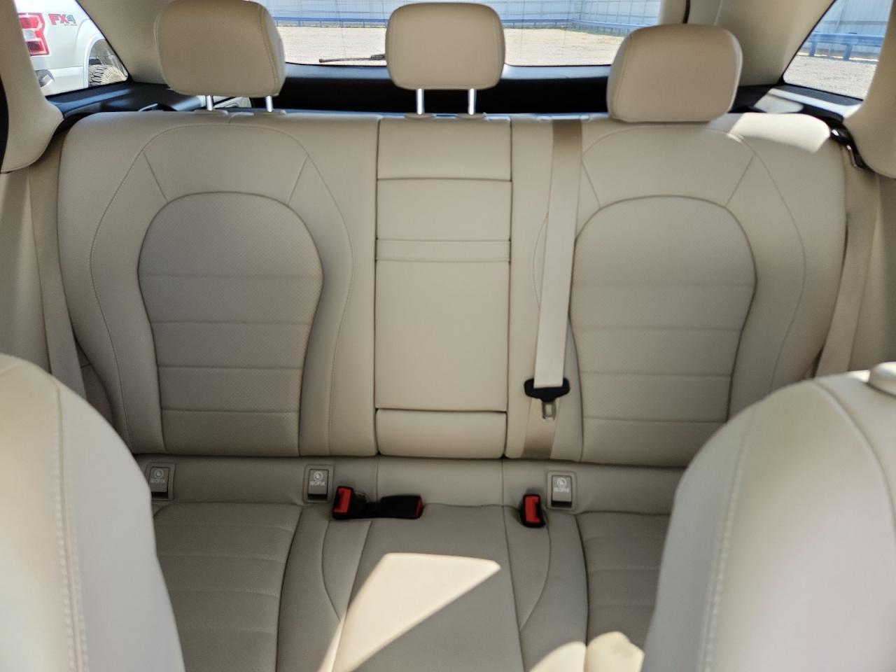 2019 Mercedes-Benz Glc 300 - zdjęcie 10