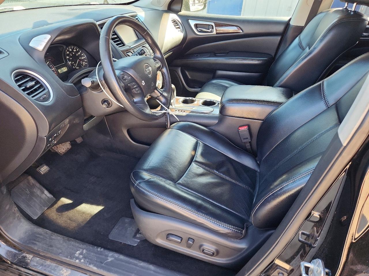 2014 Nissan Pathfinder Platinum - zdjęcie 7