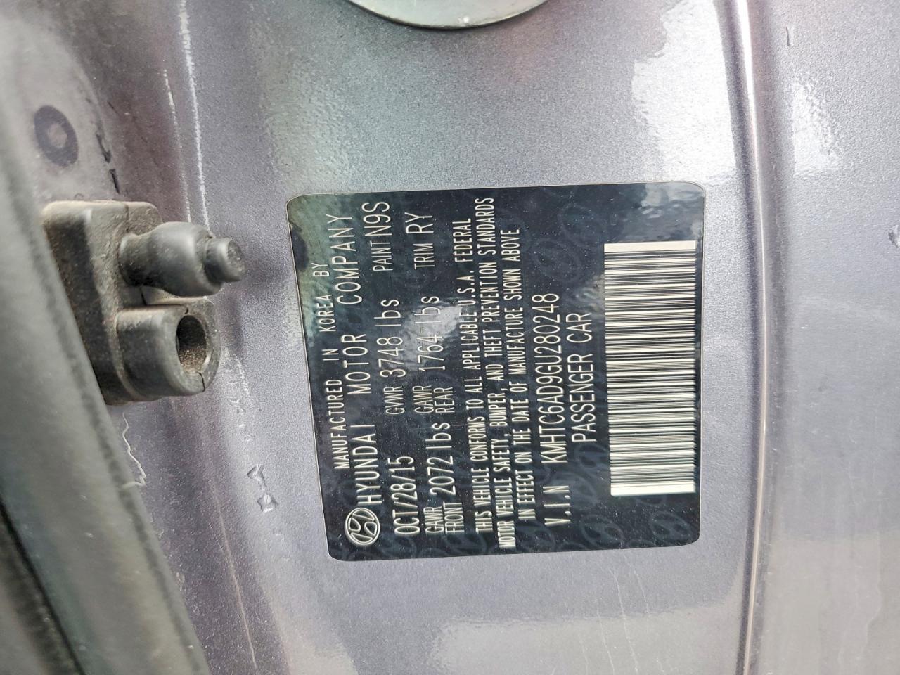 2016 Hyundai Veloster Base - zdjęcie 12