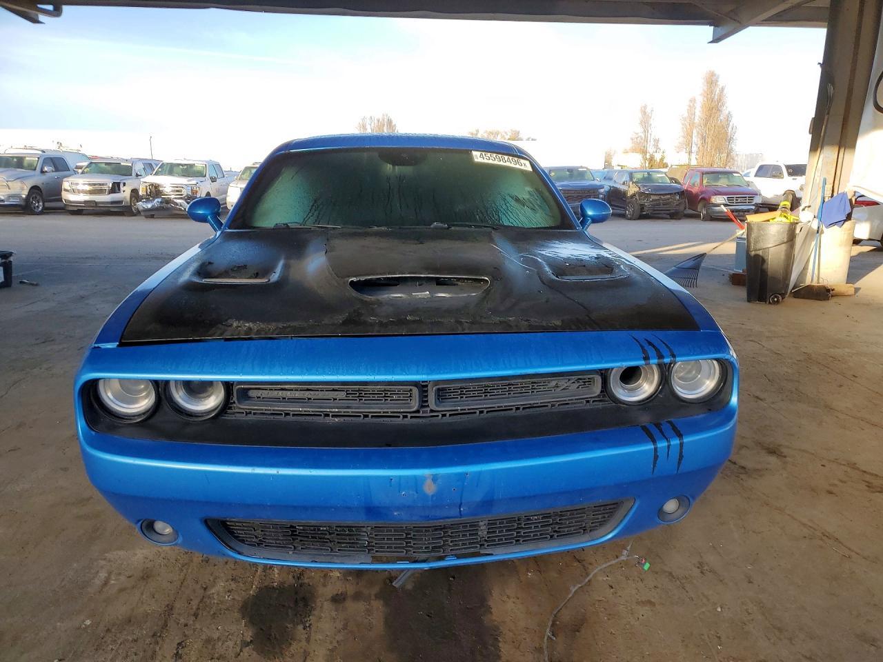 2016 Dodge Challenger R - zdjęcie 5