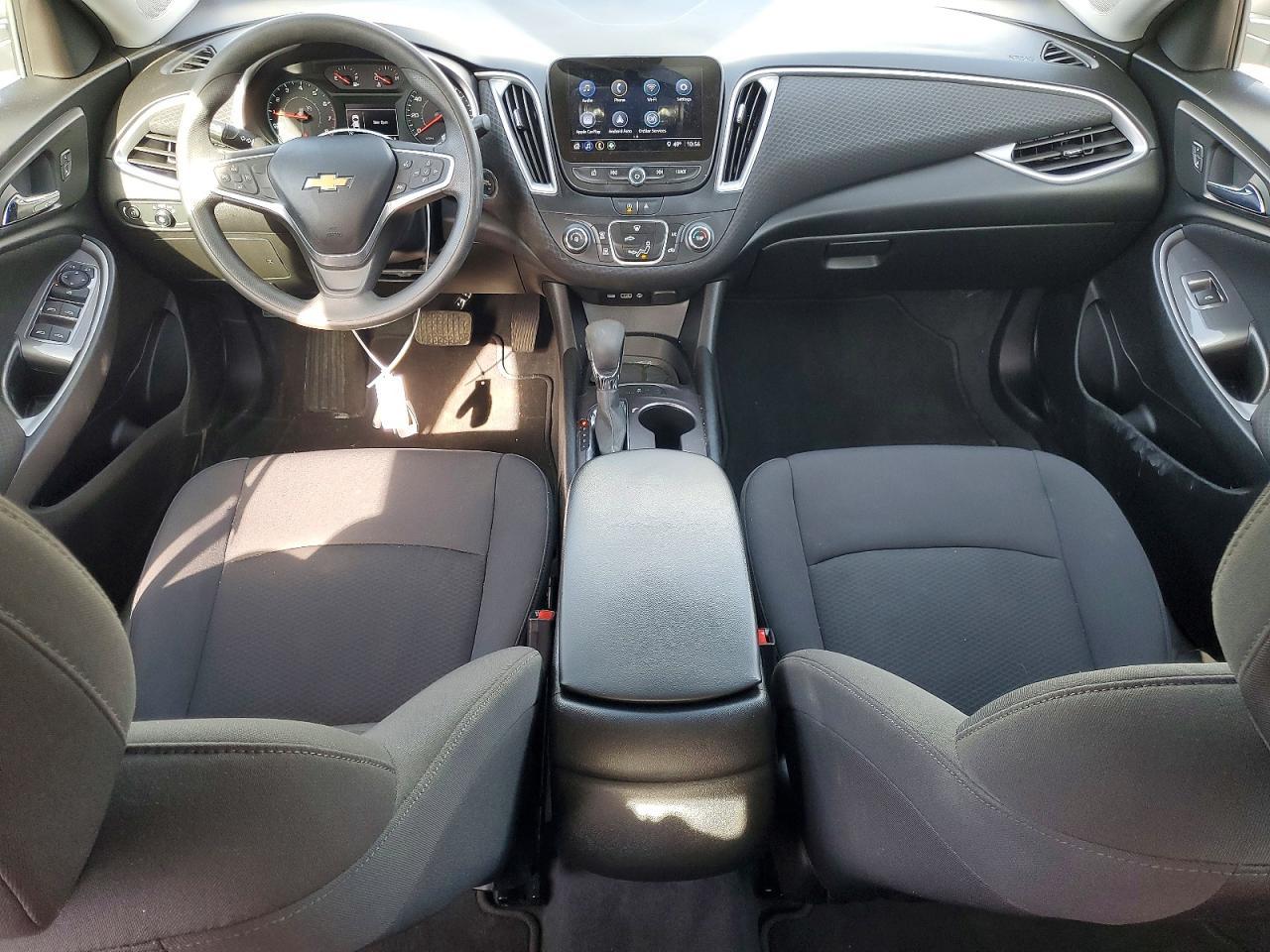 2022 Chevrolet Malibu Ls - zdjęcie 8