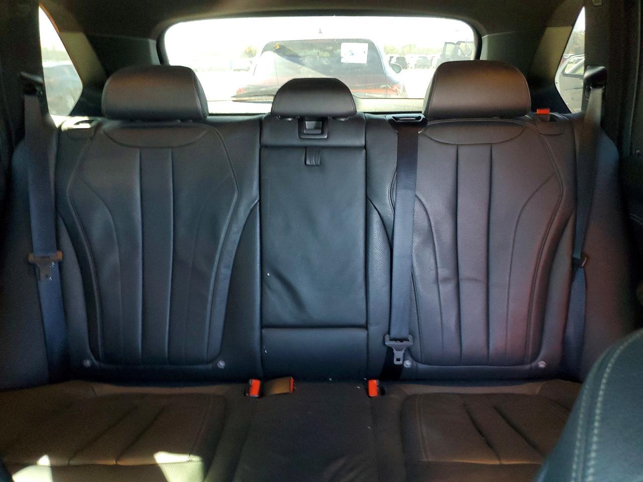 2017 BMW X5 xDrive35I - zdjęcie 10