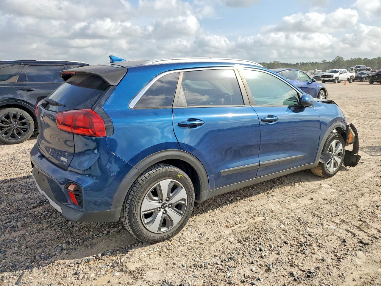 2020 Kia Niro Lx - zdjęcie 3