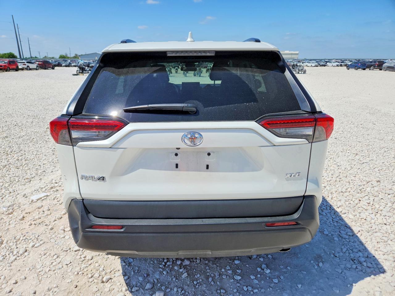 2021 Toyota Rav4 Xle Premium - zdjęcie 6