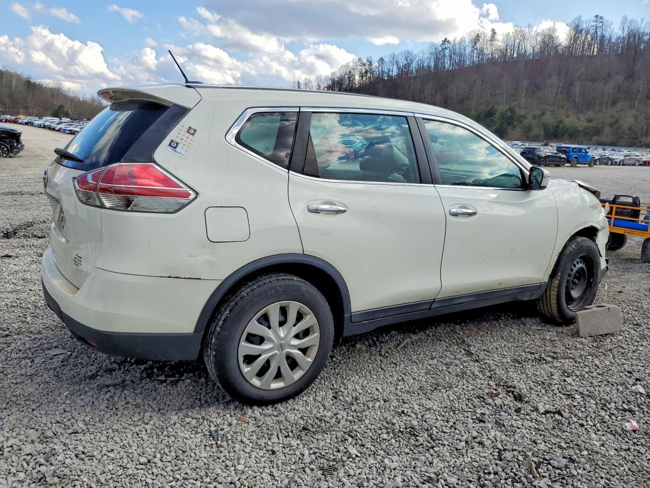 2015 Nissan Rogue S - zdjęcie 3