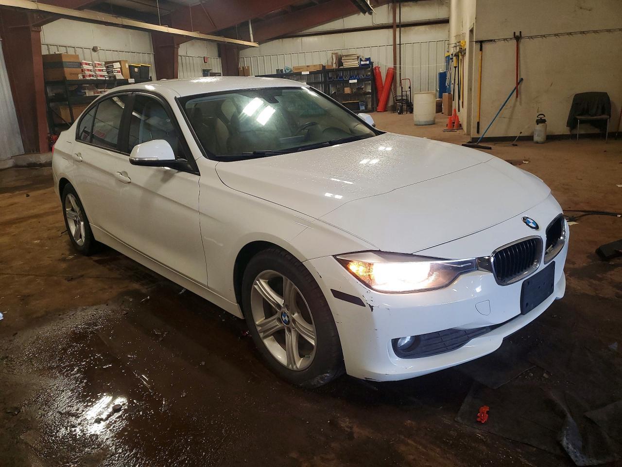 BMW Seria 3 - zdjęcie 4
