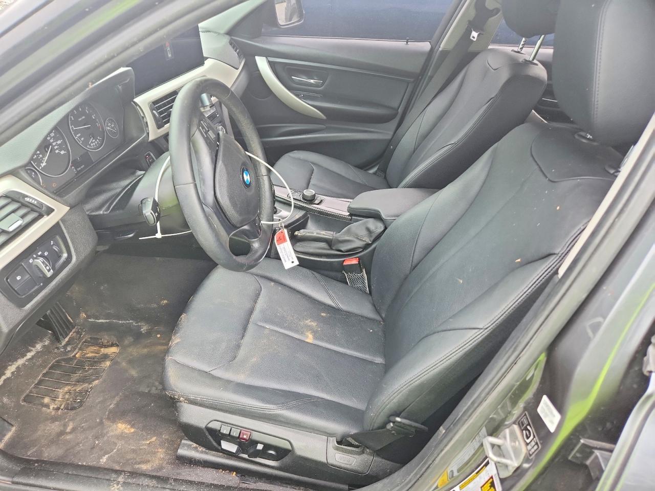 2014 BMW 320 I - zdjęcie 7