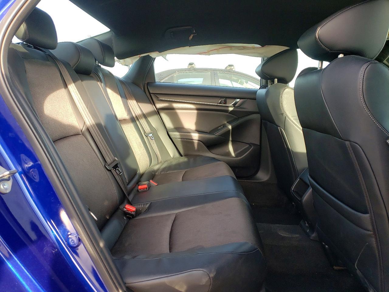 2018 Honda Accord Sport - zdjęcie 10