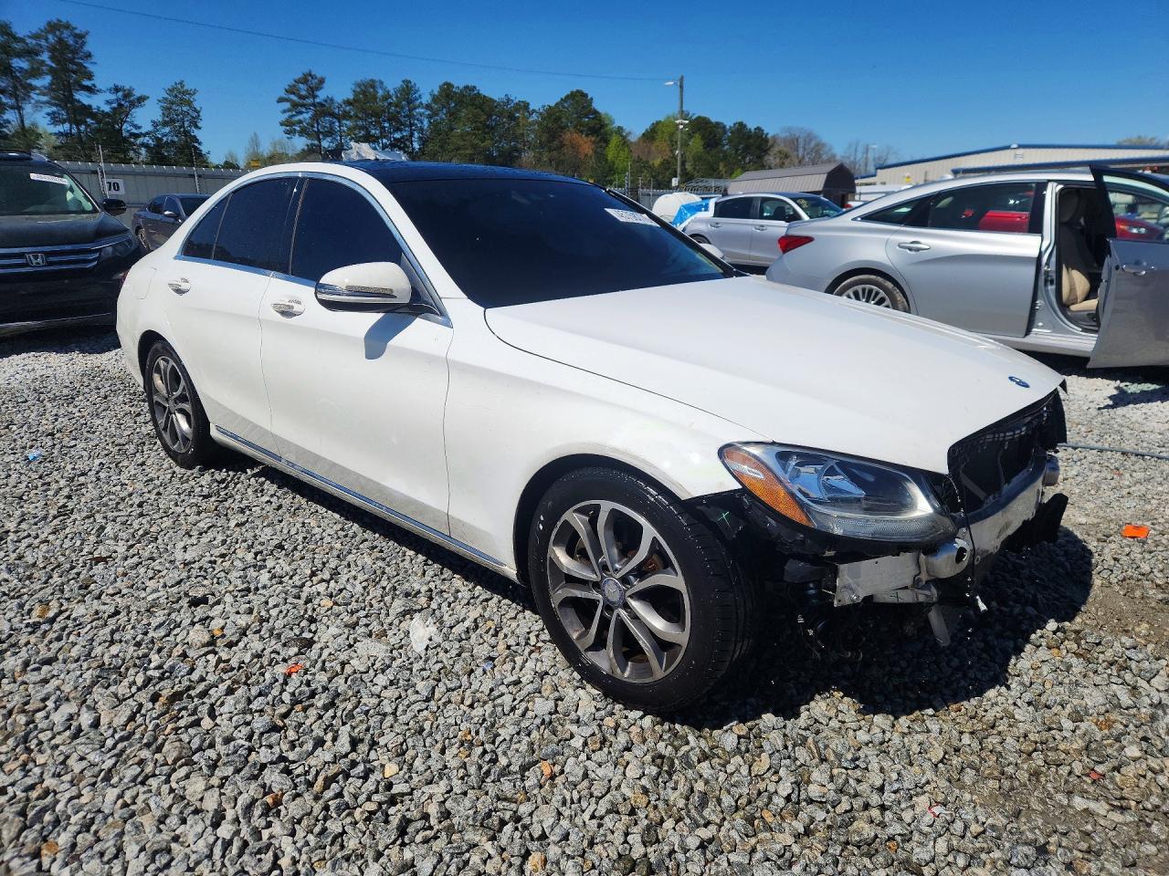 2017 Mercedes-Benz C 300 - zdjęcie 4