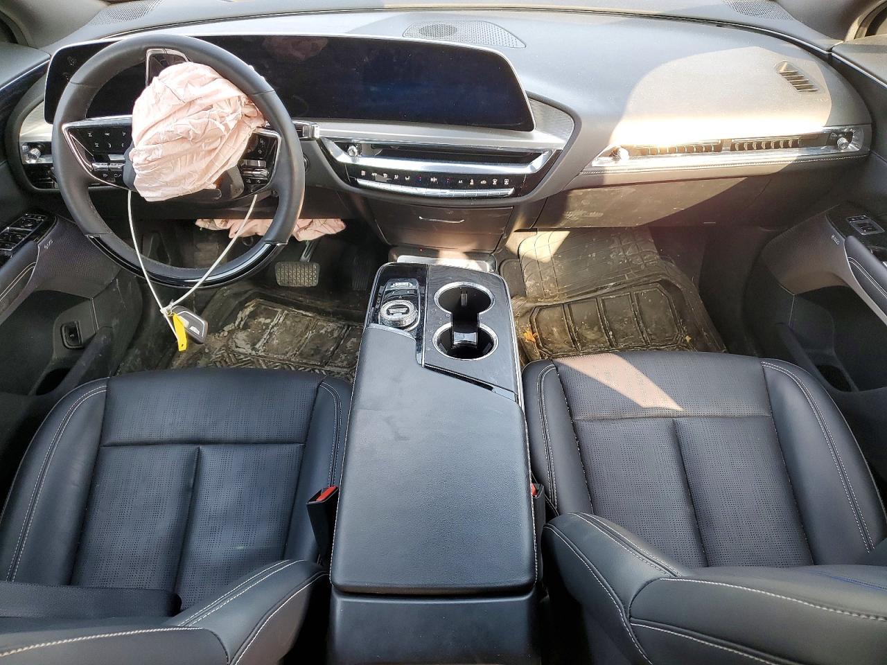 2023 Cadillac Lyriq Luxury - zdjęcie 8