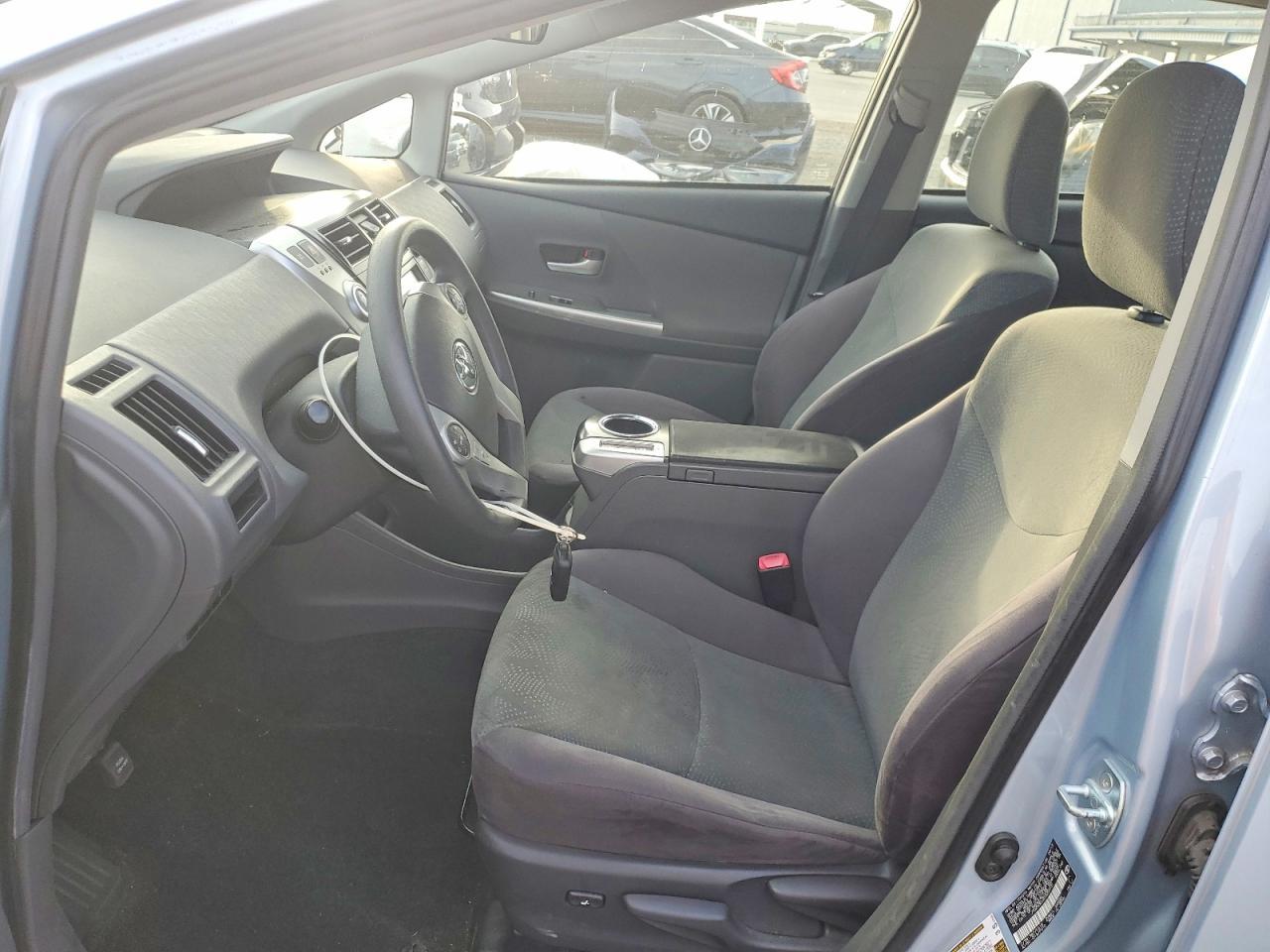 2013 Toyota Prius V Three - zdjęcie 7