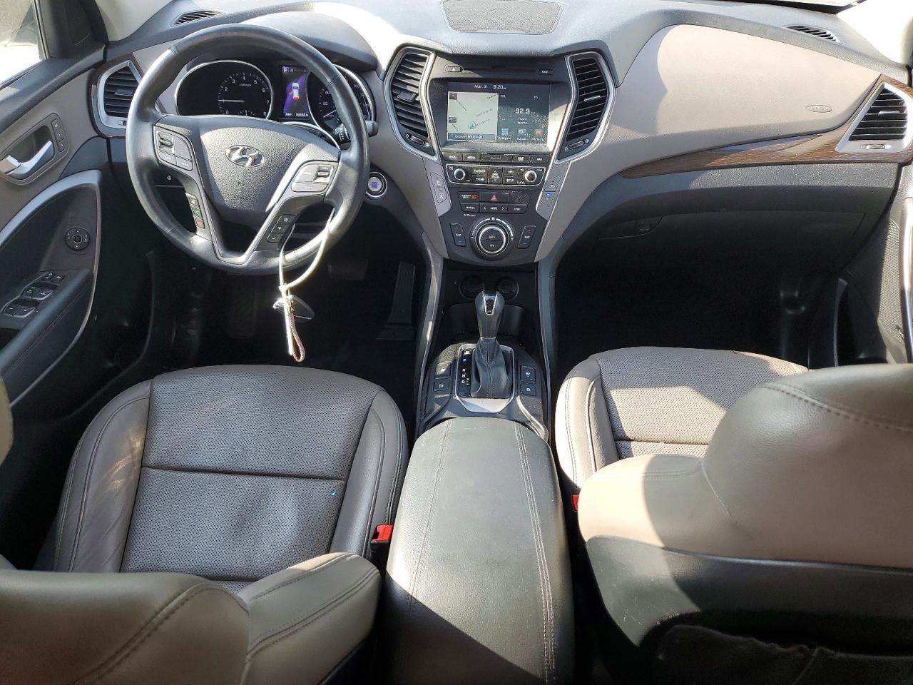 2017 Hyundai Santa Fe Sport 2.4L - zdjęcie 8