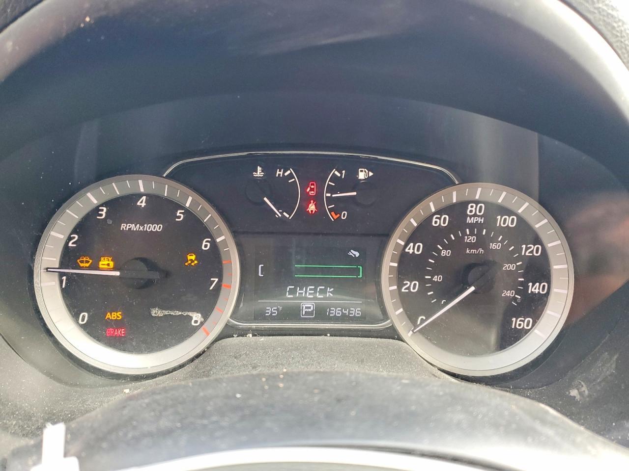 2015 Nissan Sentra Sr - zdjęcie 9