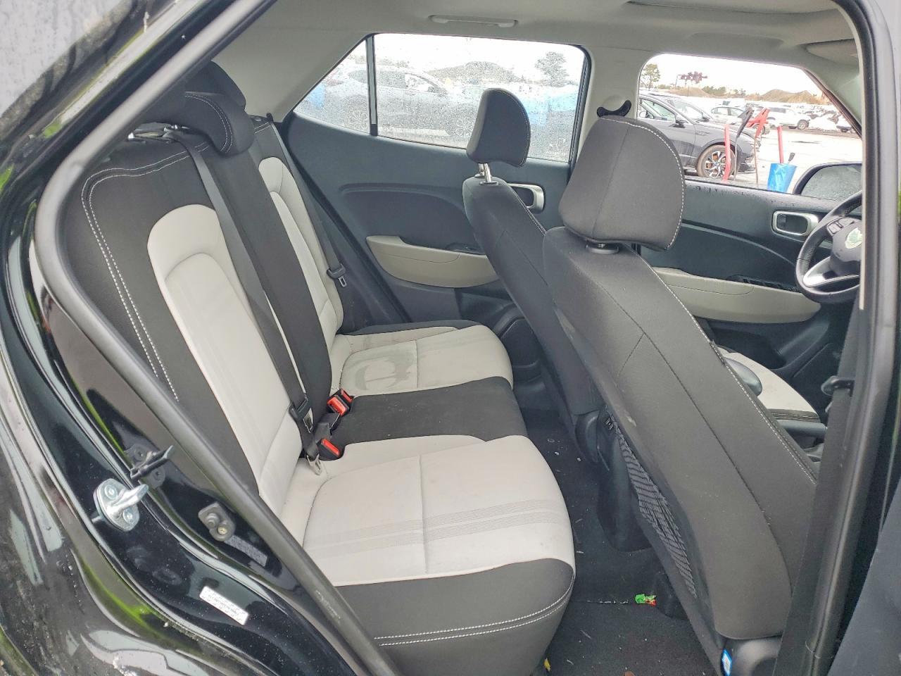 2024 Hyundai Venue Sel - zdjęcie 10