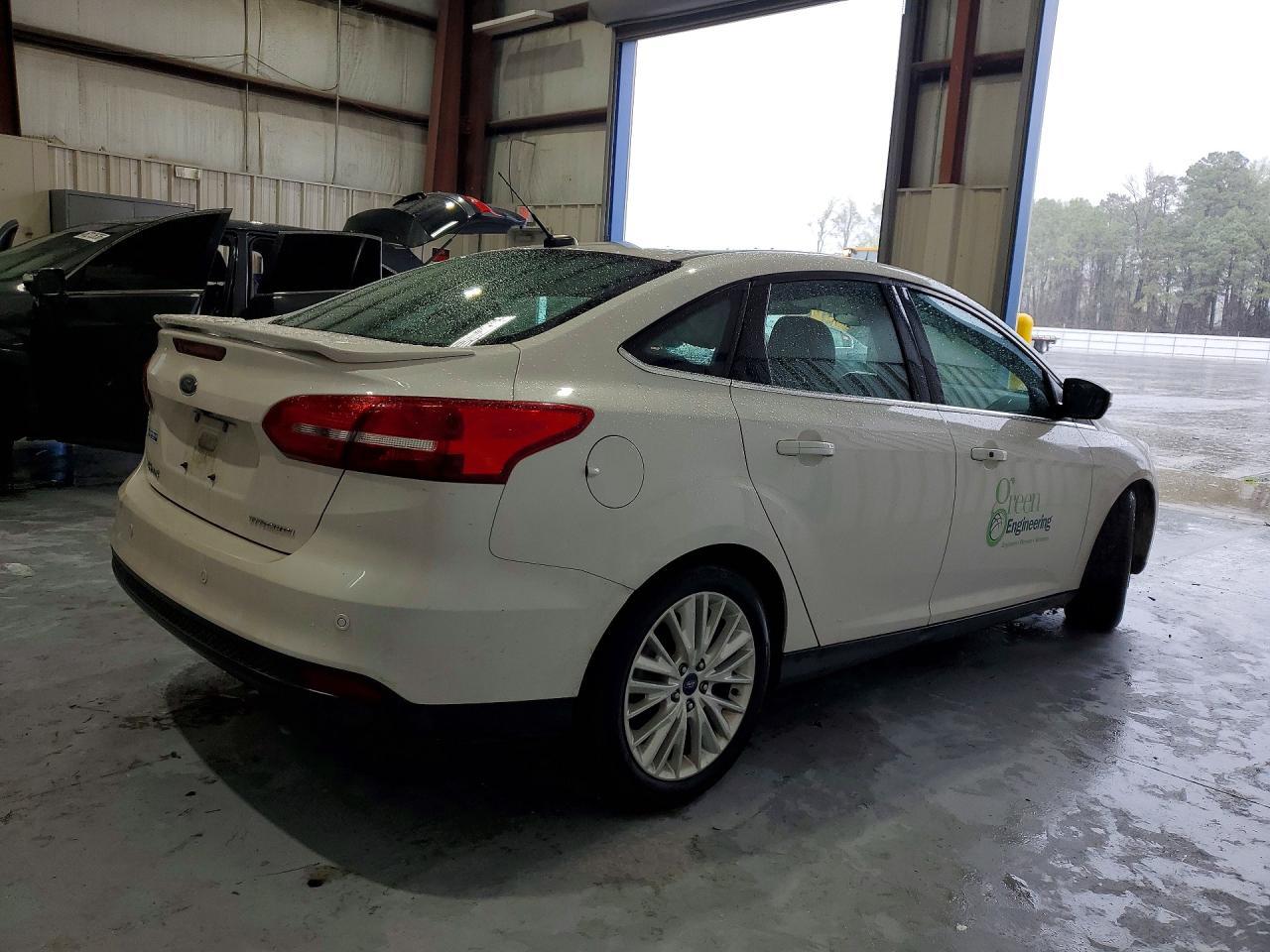 2018 Ford Focus Titanium - zdjęcie 3