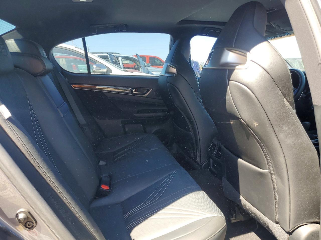 2016 Lexus Gs F Base - zdjęcie 10