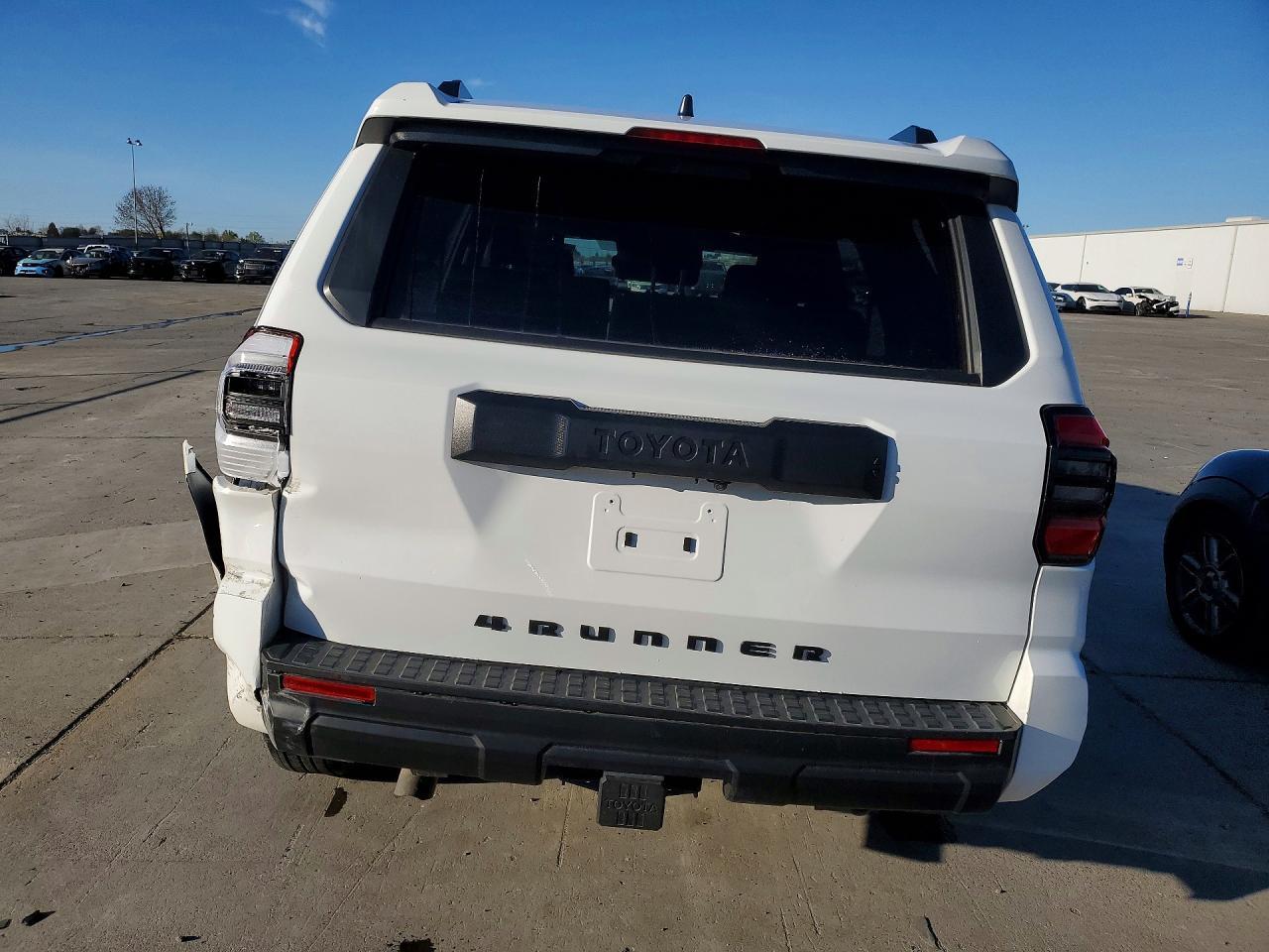 2025 Toyota 4Runner Sr5 - zdjęcie 6