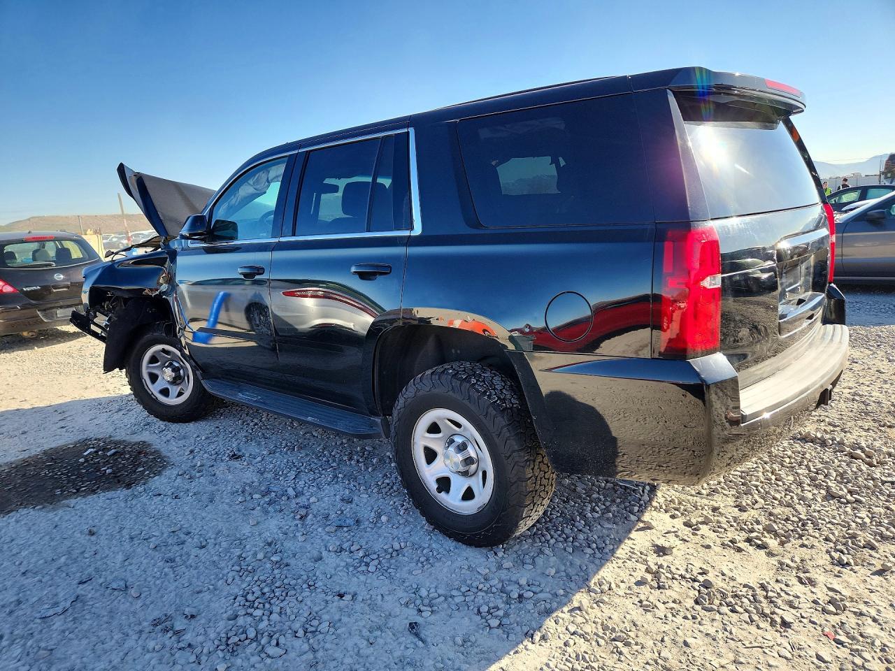 2018 Chevrolet Tahoe Special - zdjęcie 2