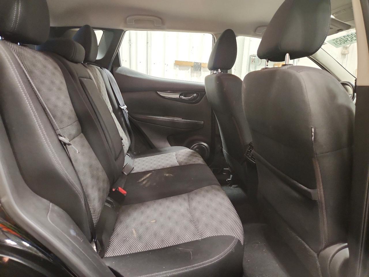 2018 Nissan Rogue Sport Sv - zdjęcie 11