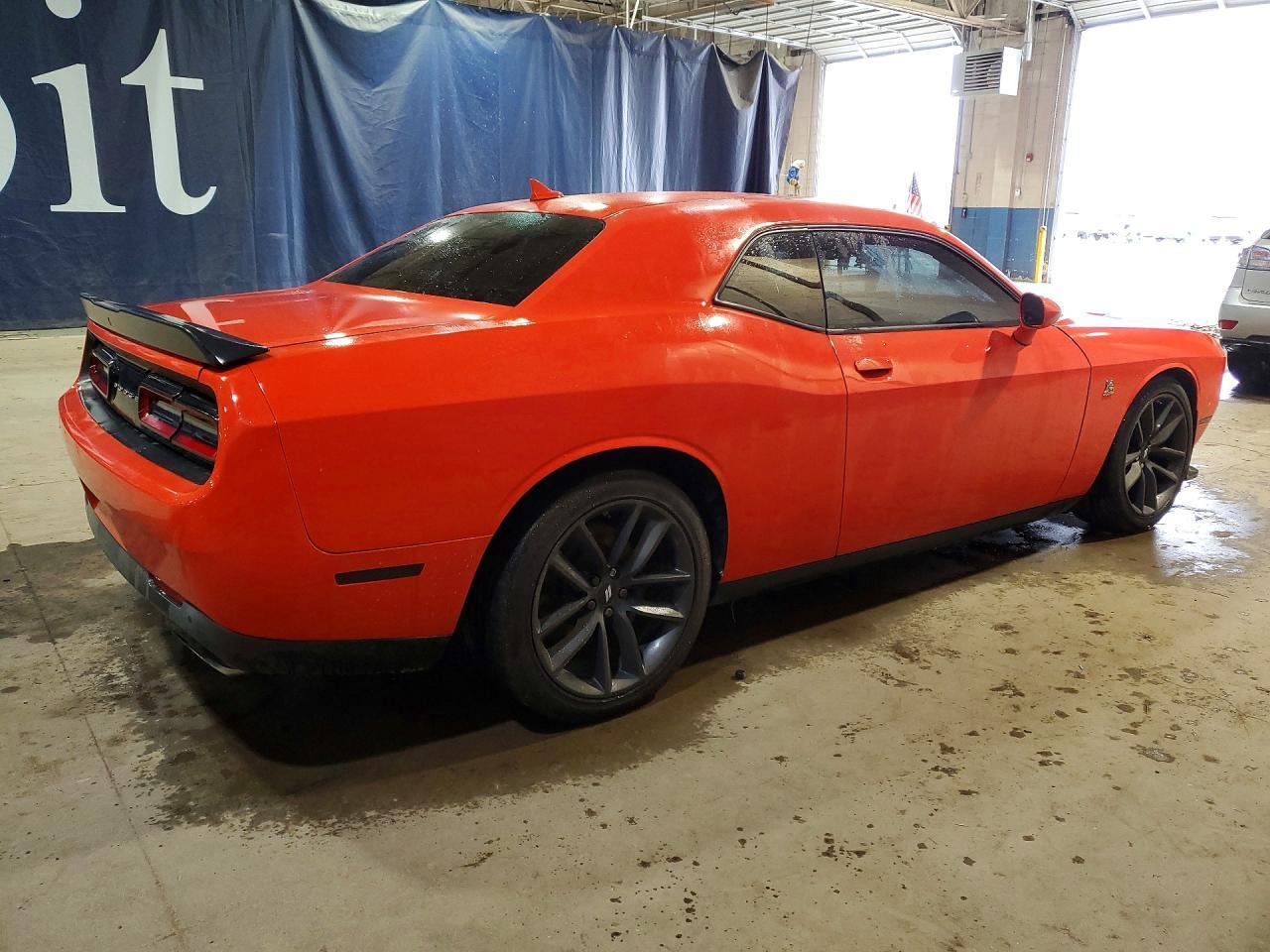 2019 Dodge Challenger R - zdjęcie 3