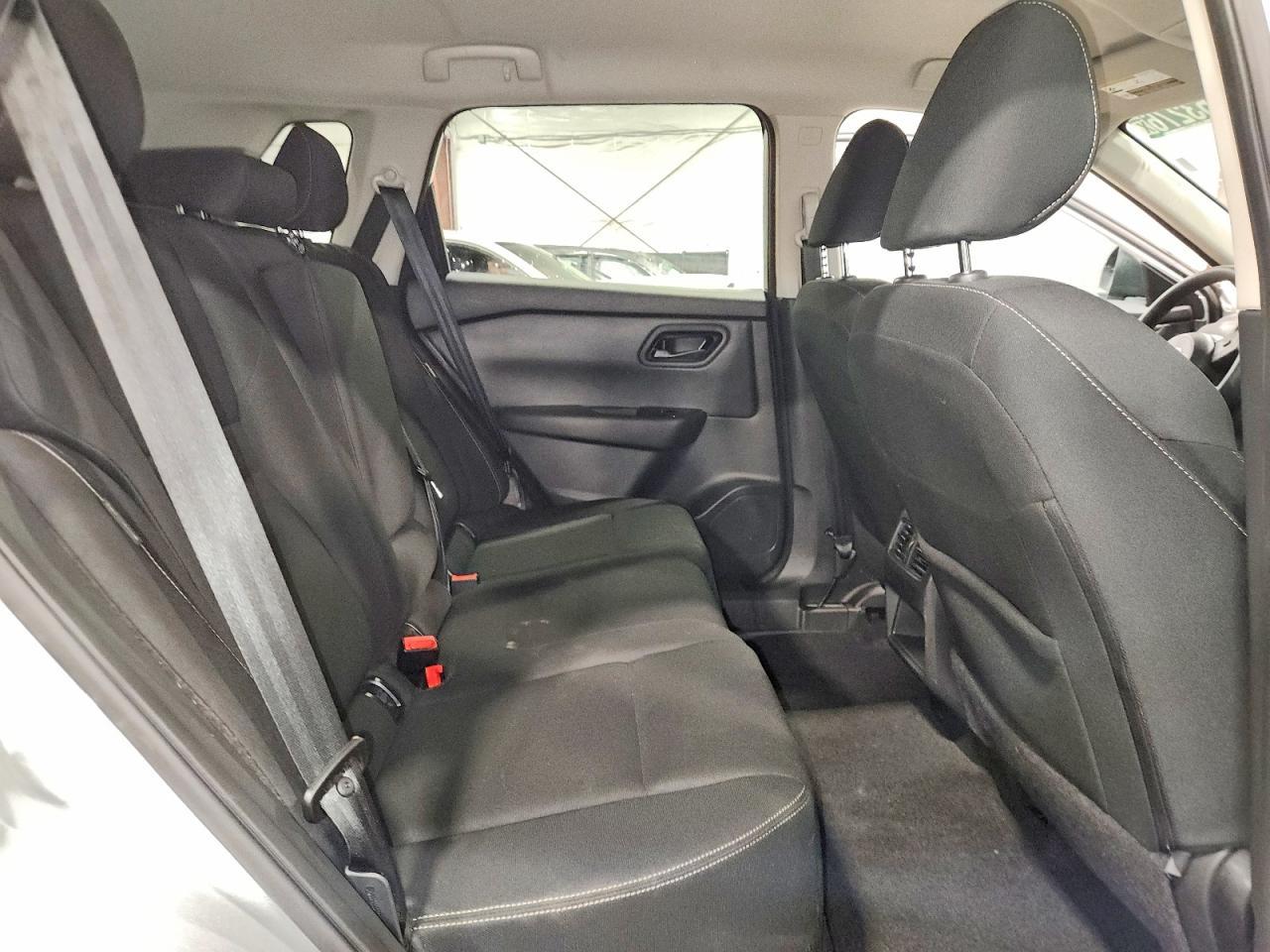 2024 Nissan Rogue S - zdjęcie 11