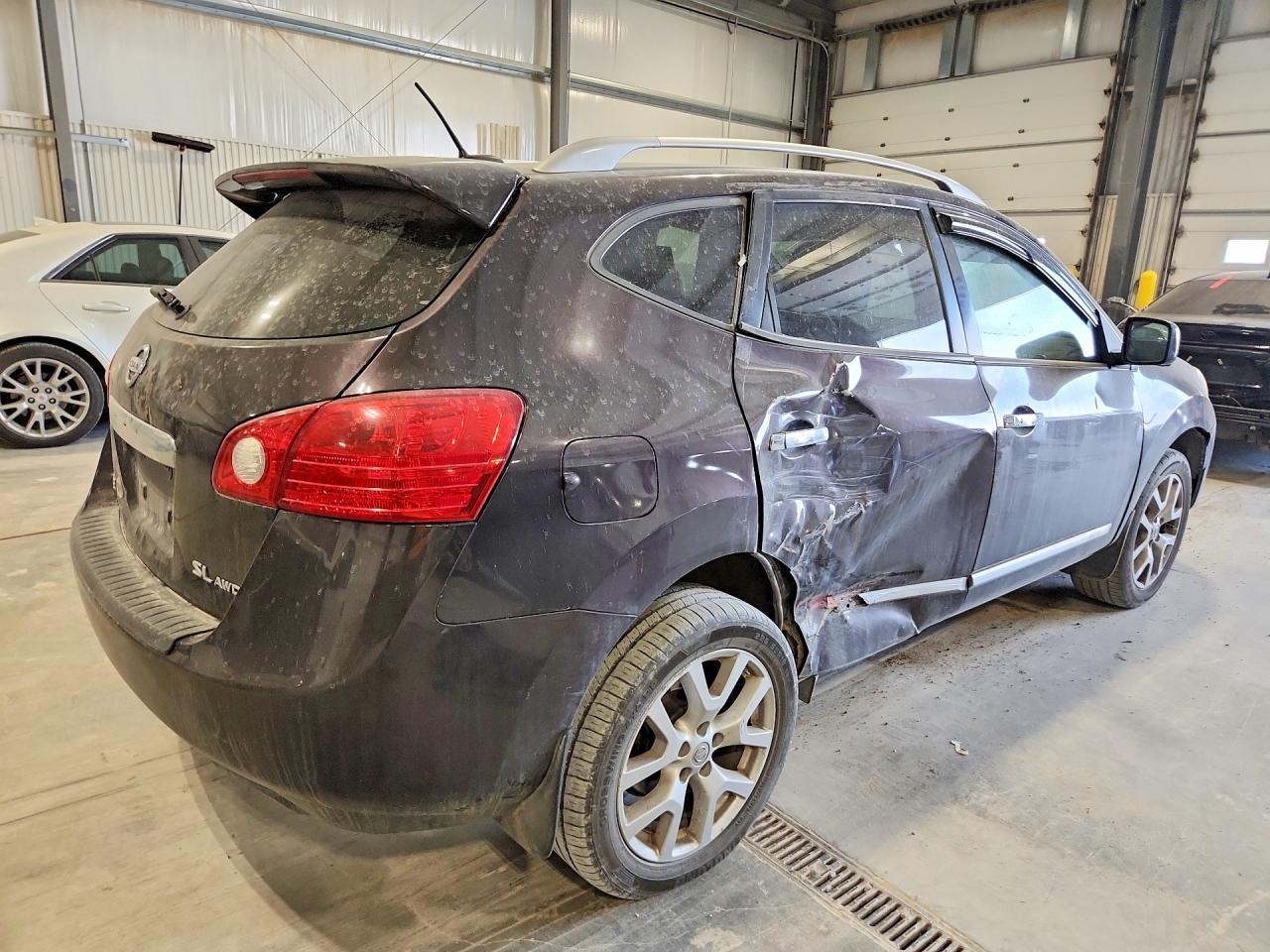 2013 Nissan Rogue S - zdjęcie 3