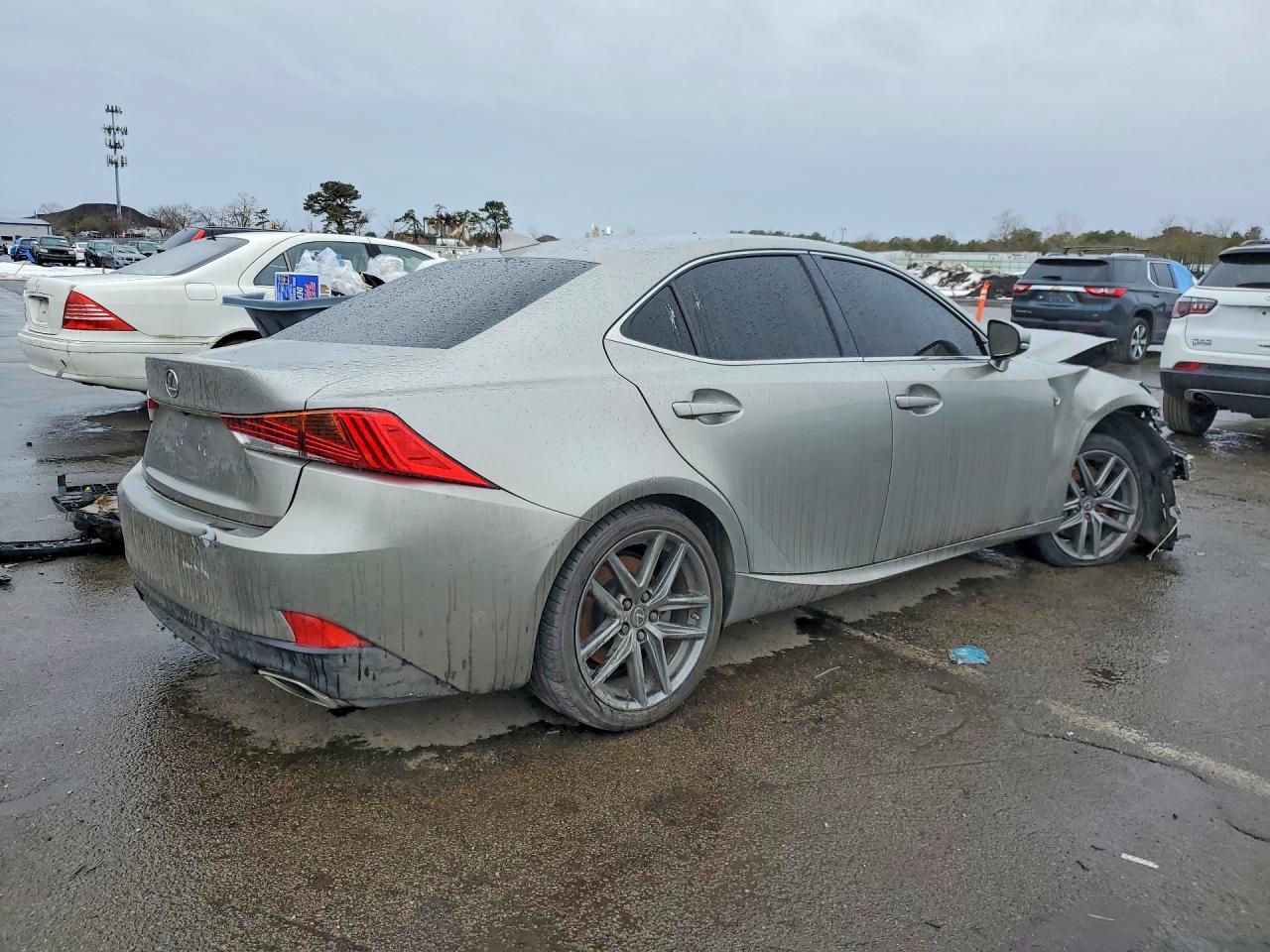 2019 Lexus Is 300 Base - zdjęcie 3