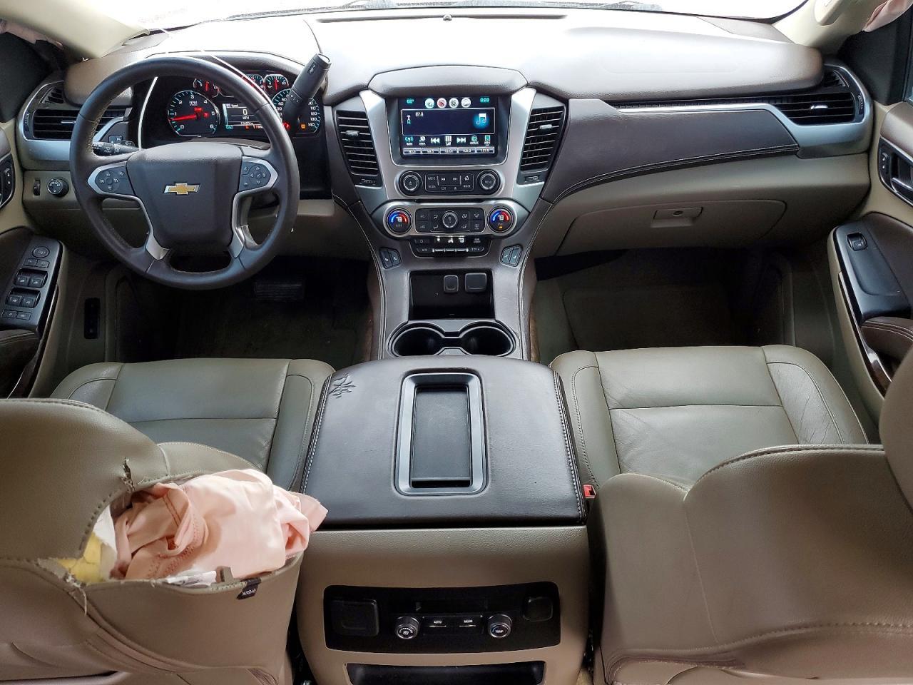 2016 Chevrolet Tahoe C1500 Lt - zdjęcie 8