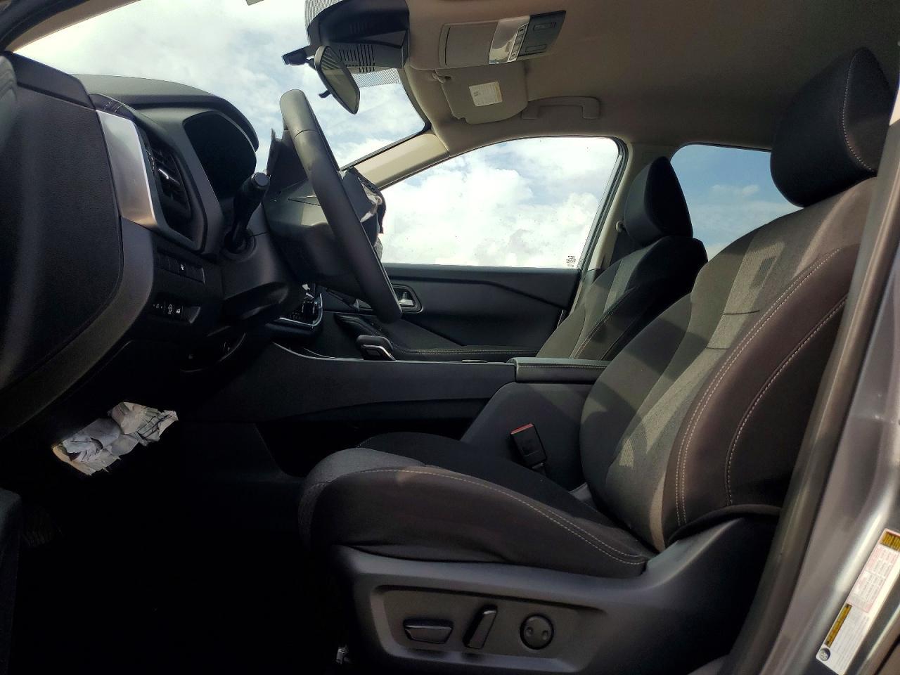 2026 Nissan Rogue Sv - zdjęcie 7