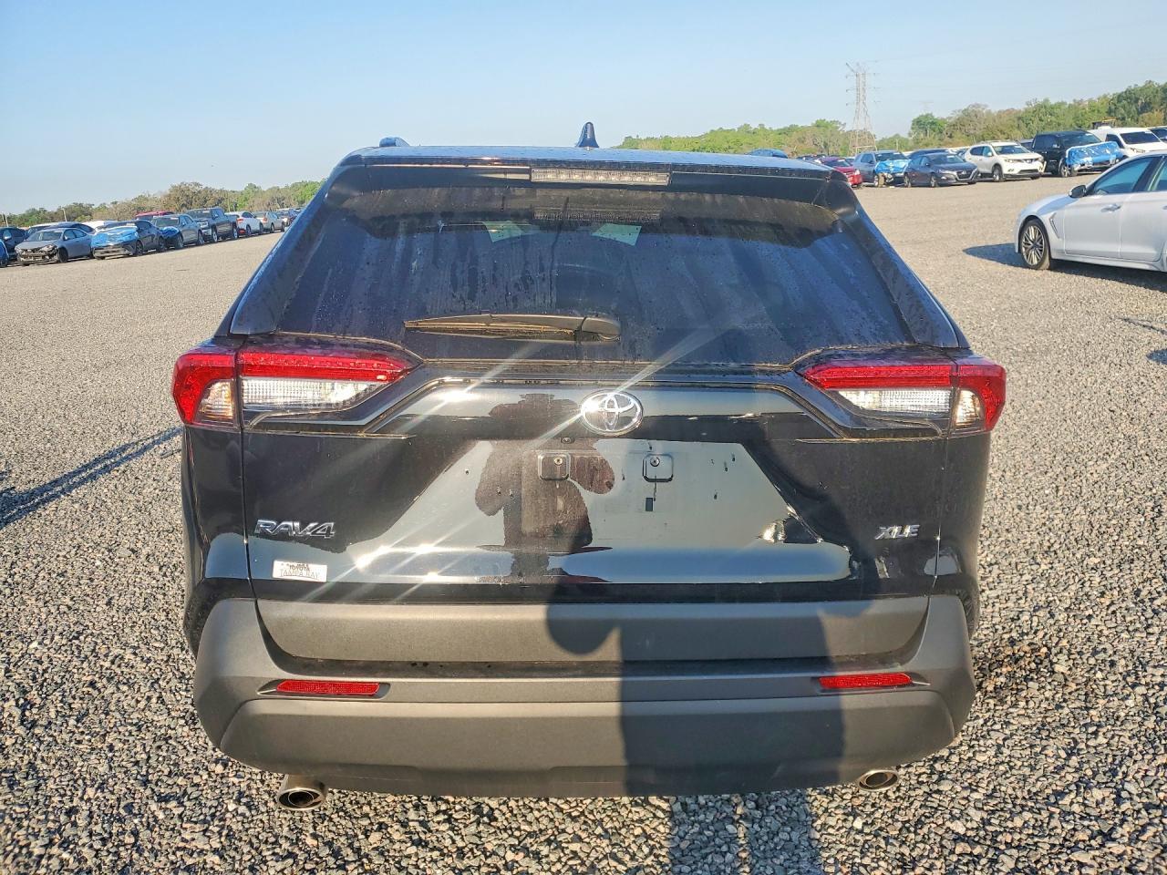2025 Toyota Rav4 Xle - zdjęcie 6