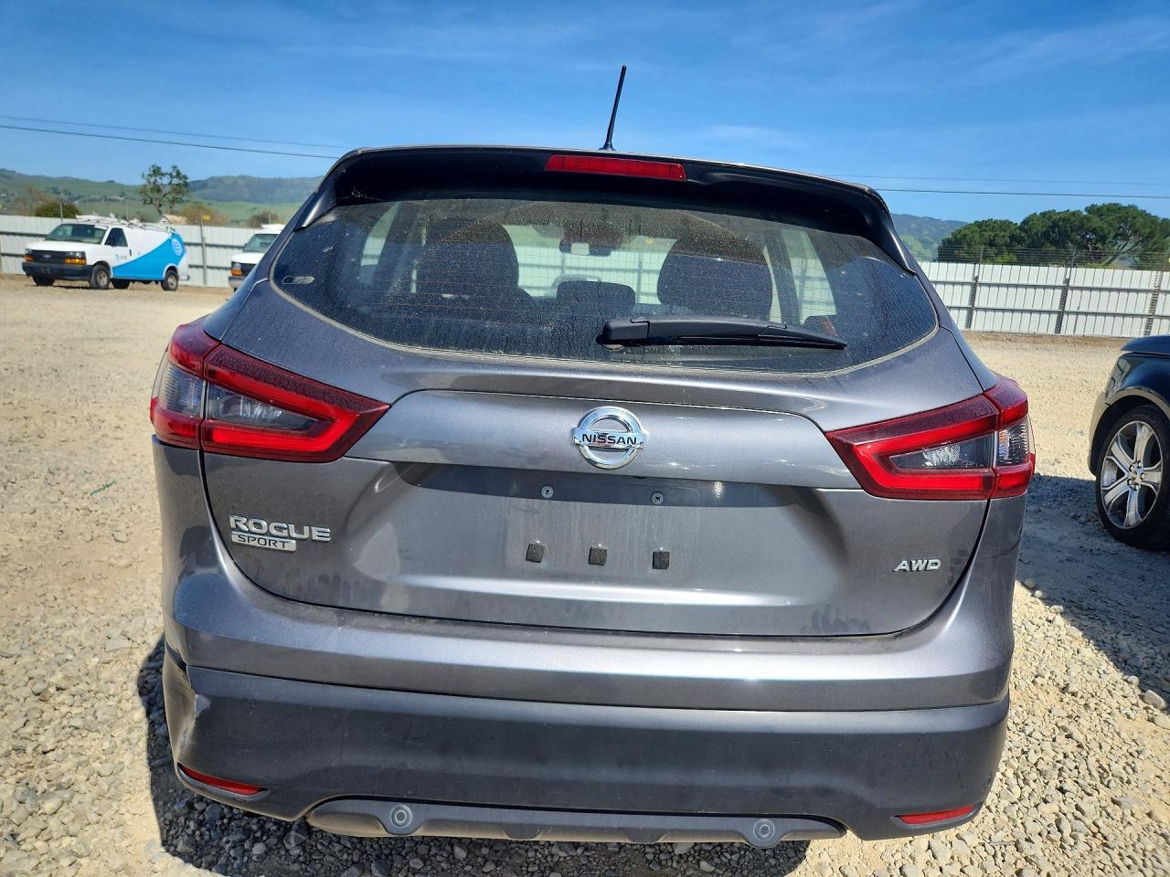 2021 Nissan Rogue Sport S - zdjęcie 6