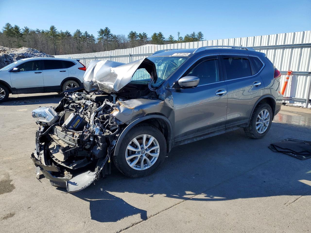 2018 Nissan Rogue Sv - zdjęcie główne