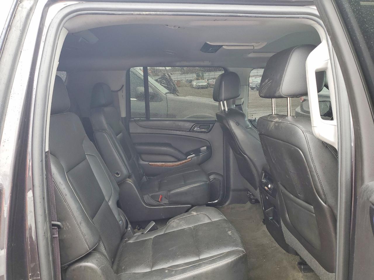 2015 Chevrolet Suburban K1500 Ltz - zdjęcie 11