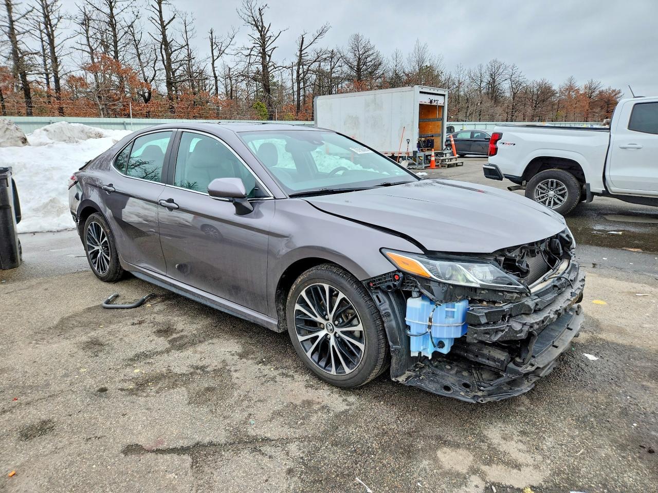 2019 Toyota Camry Se - zdjęcie 4