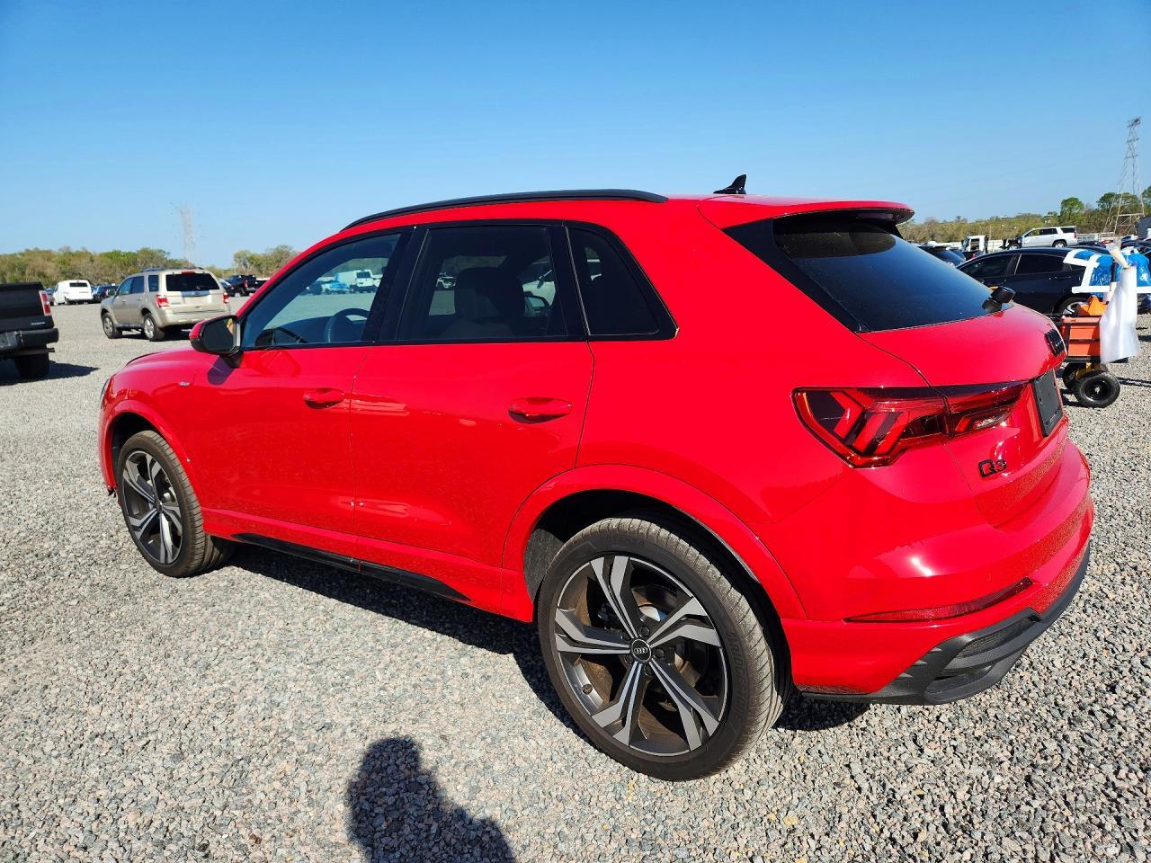 2024 Audi Q3 Premium Plus S Line 45 - zdjęcie 2