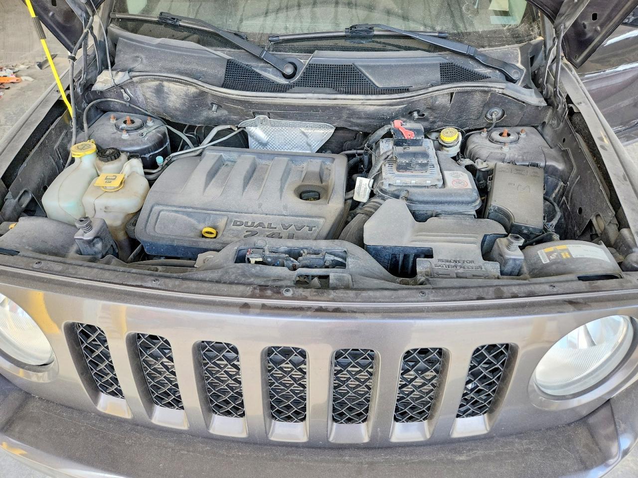 2016 Jeep Patriot Latitude - zdjęcie 11