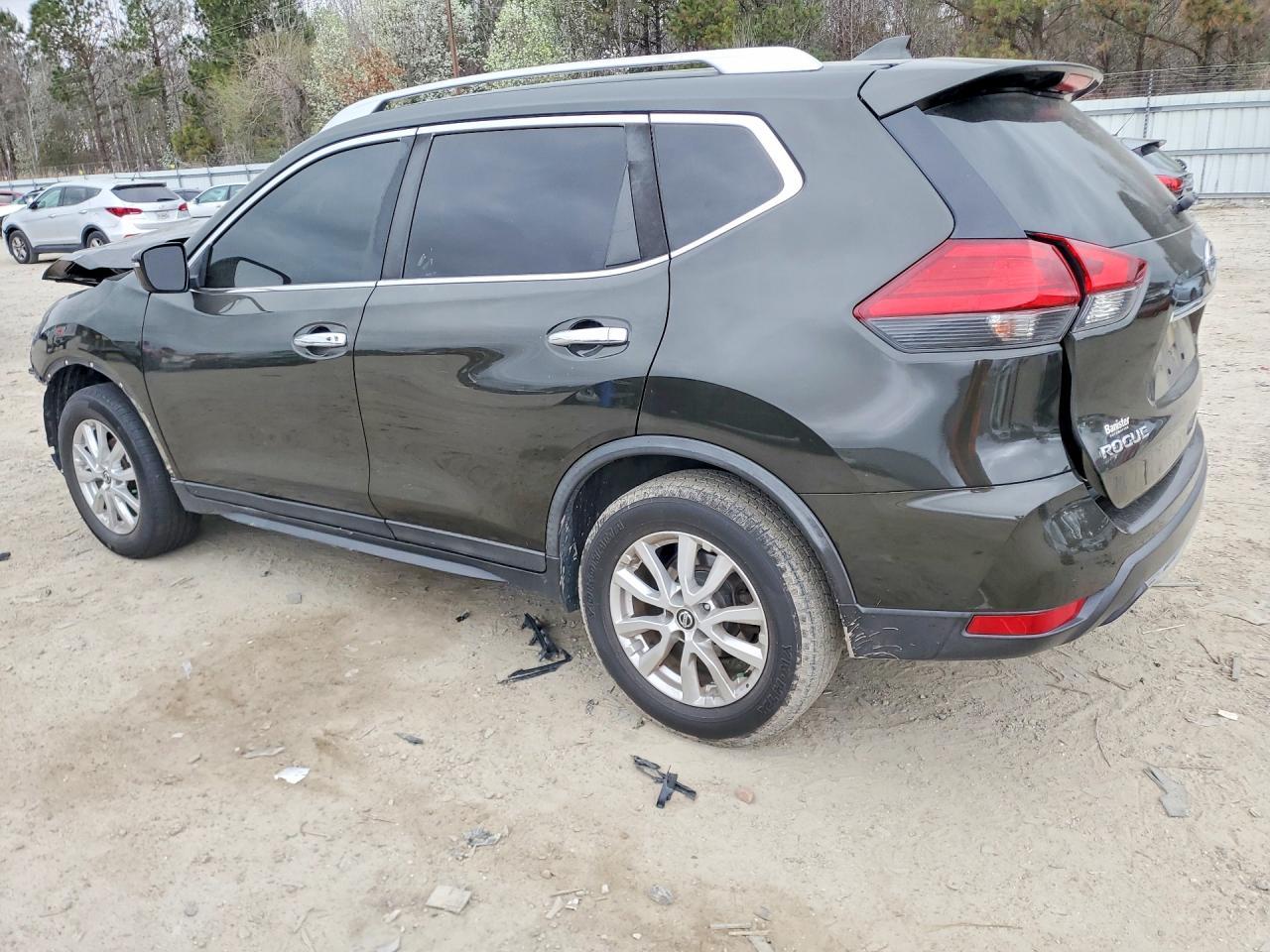 2017 Nissan Rogue Sv - zdjęcie 2