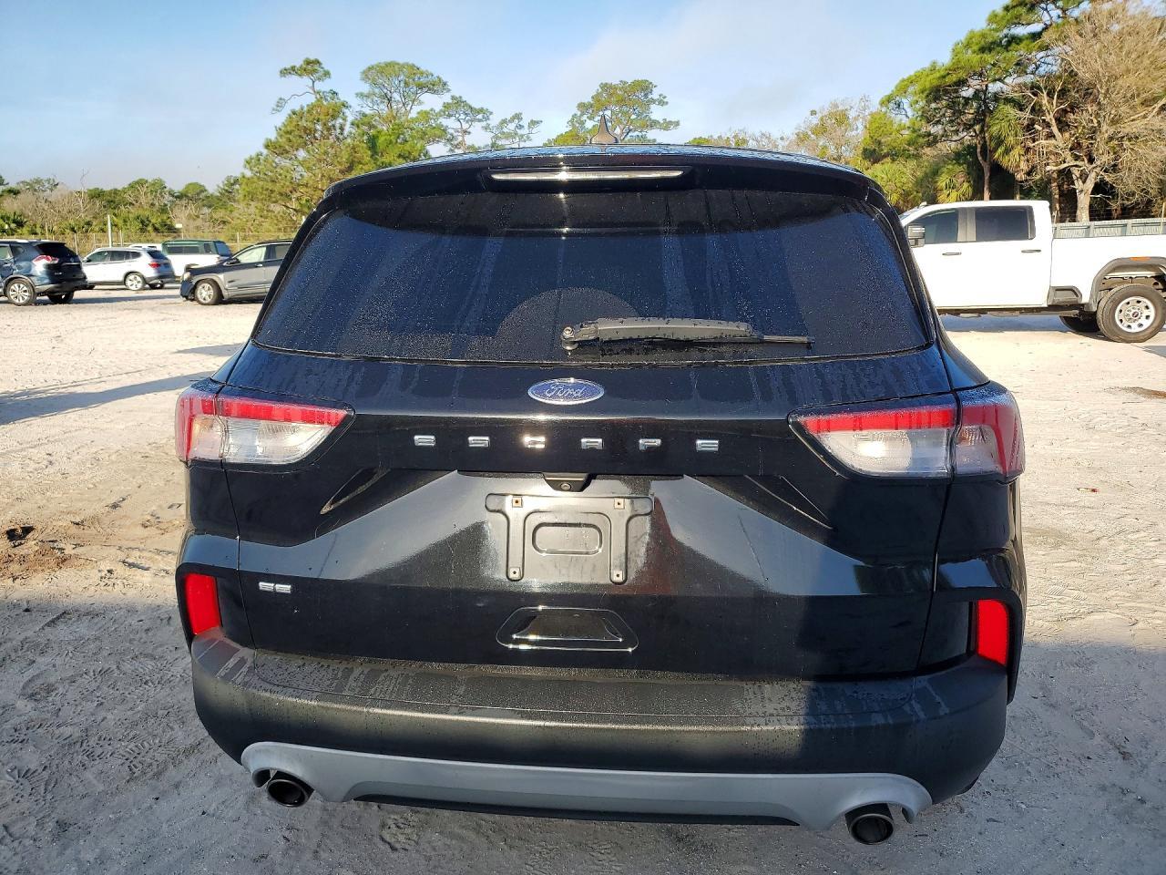 2020 Ford Escape Se - zdjęcie 6