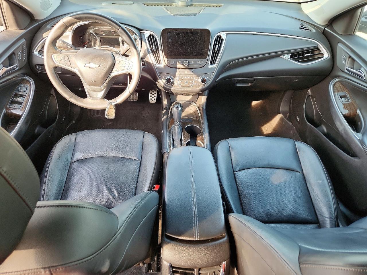 2016 Chevrolet Malibu Premier - zdjęcie 8