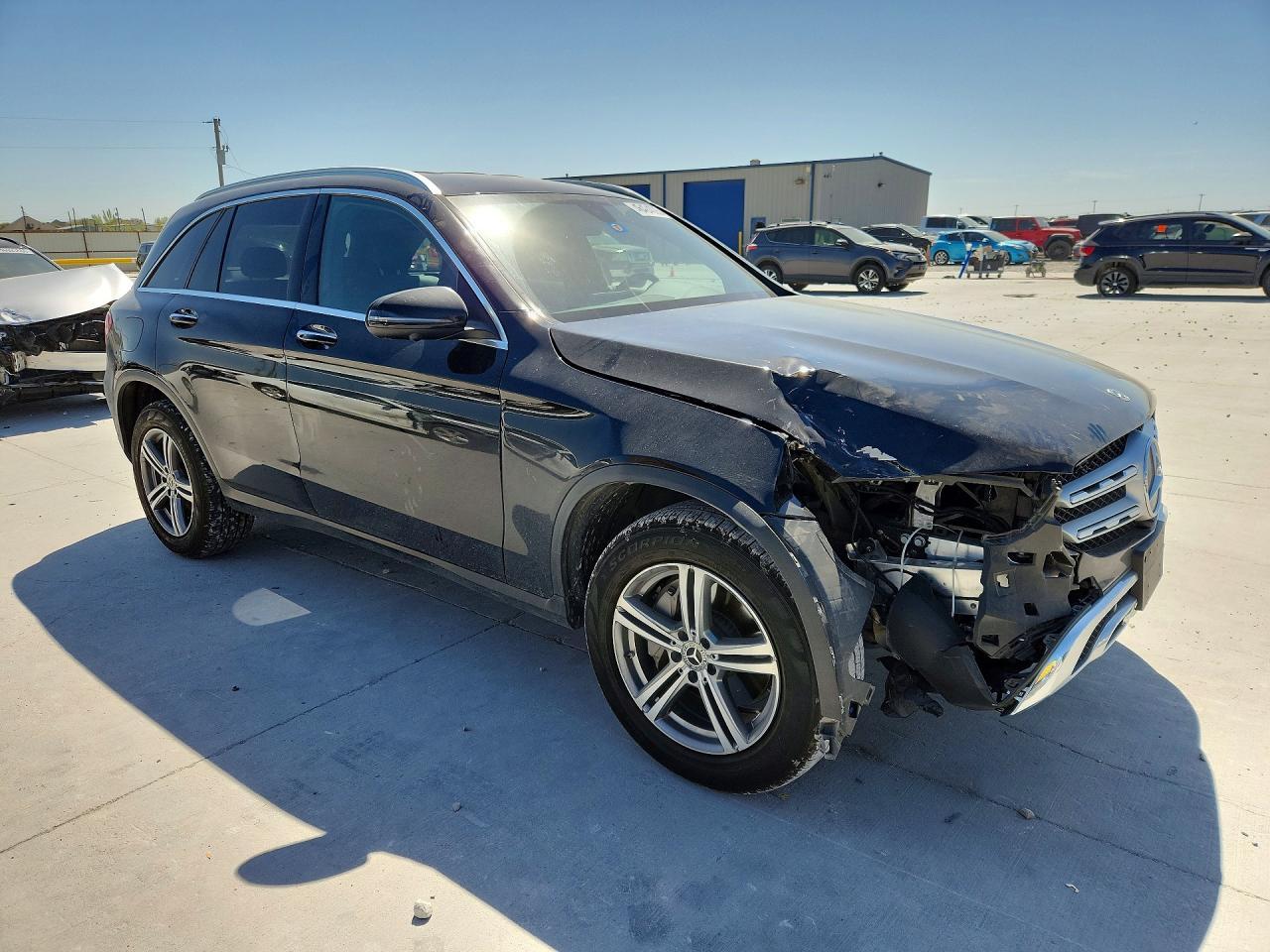 2021 Mercedes-Benz Glc 300 - zdjęcie 4