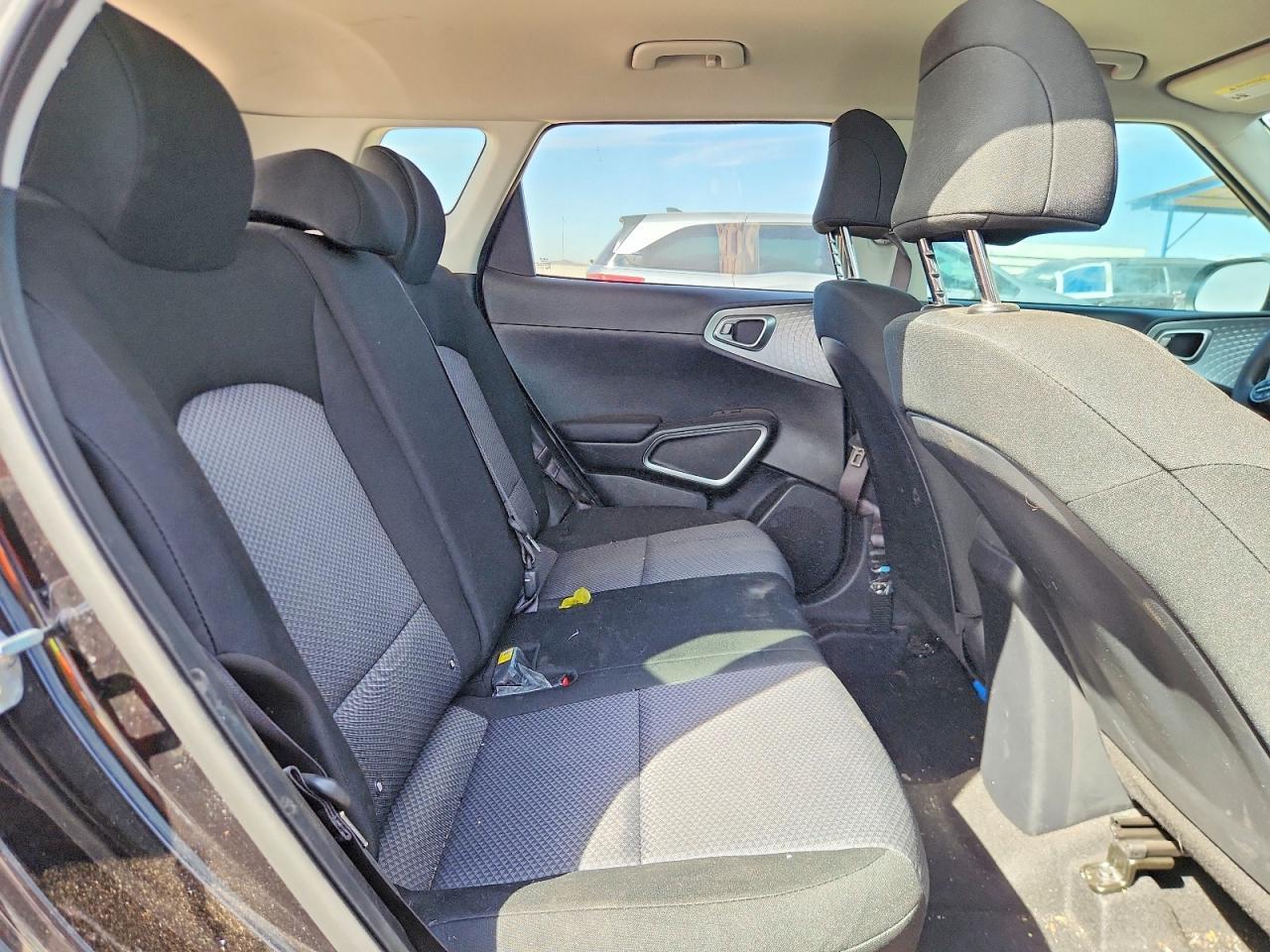 2023 Kia Soul Lx - zdjęcie 11