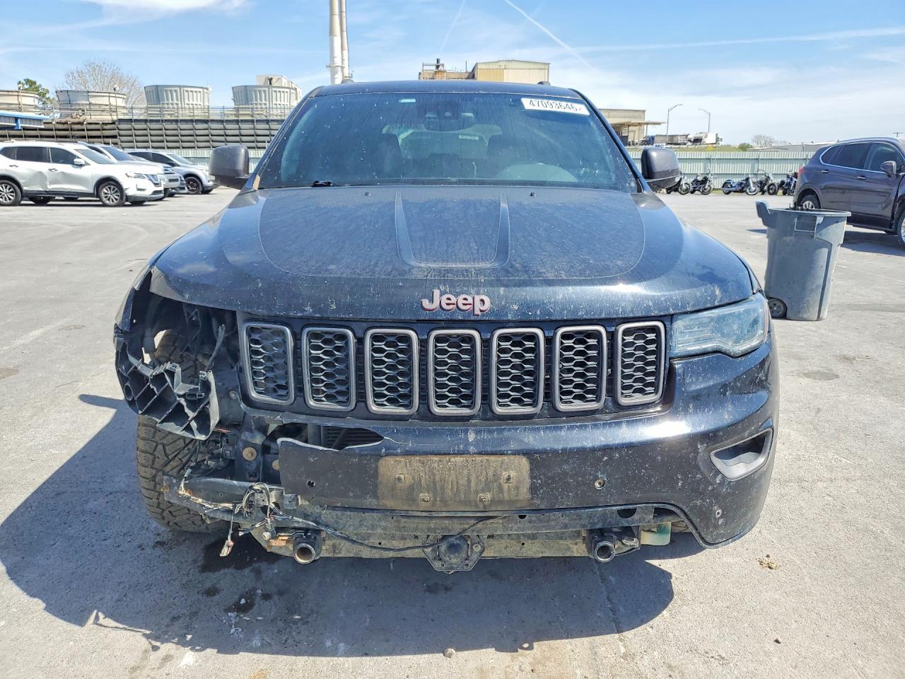 2017 Jeep Grand Cherokee Trailhawk - zdjęcie 5