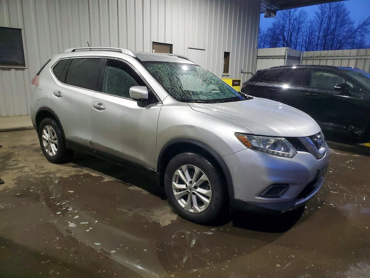 2014 Nissan Rogue Sv - zdjęcie 4