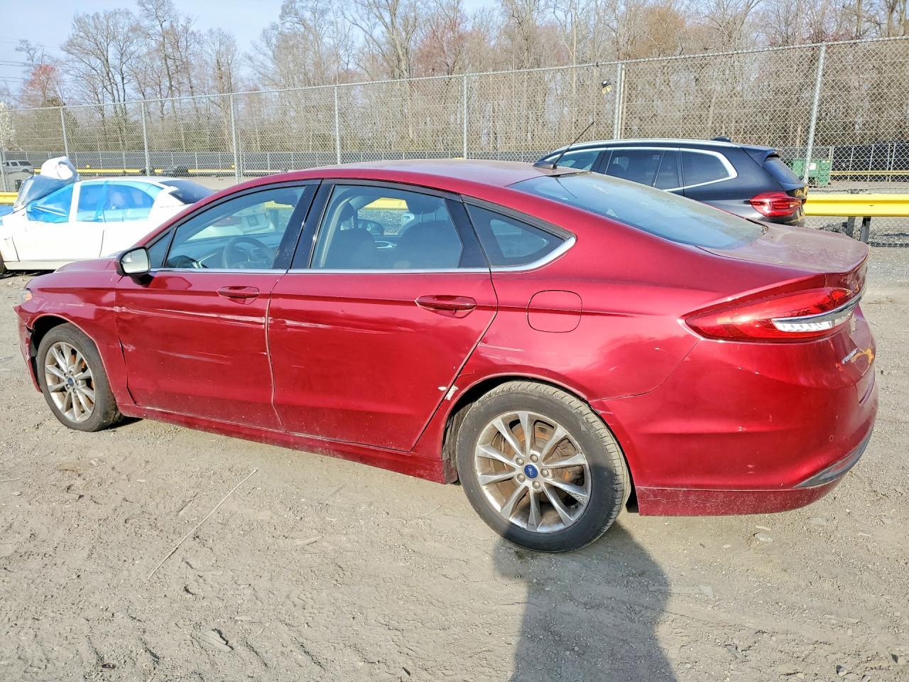2017 Ford Fusion Se - zdjęcie 2