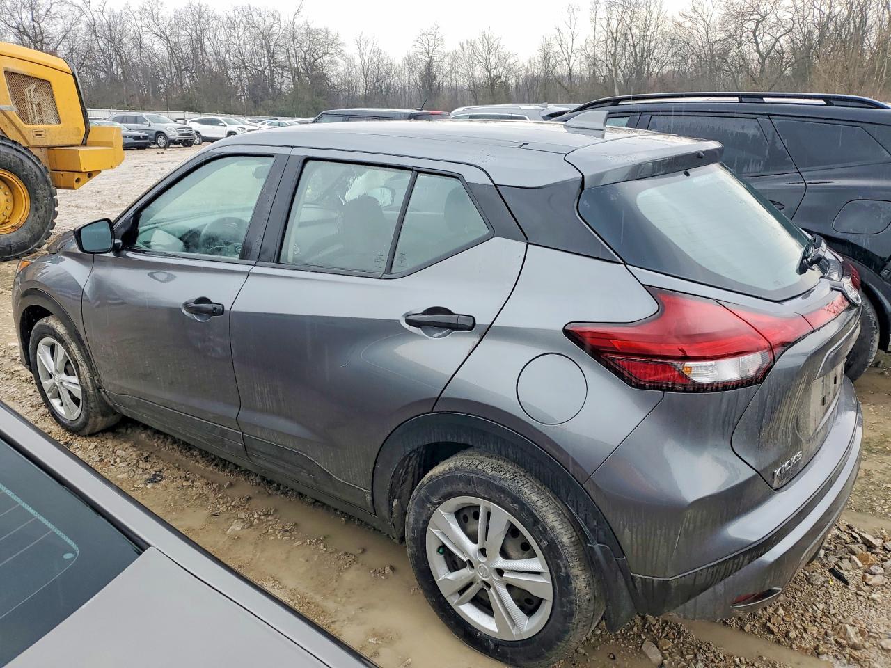 2023 Nissan Kicks S - zdjęcie 2