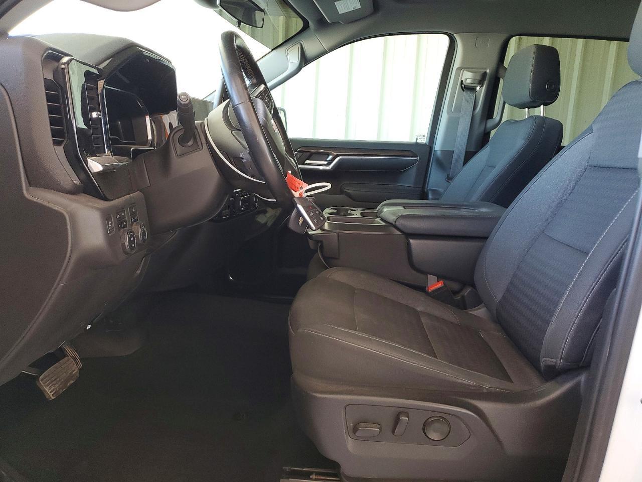 2023 Chevrolet Silverado K1500 Lt - zdjęcie 7