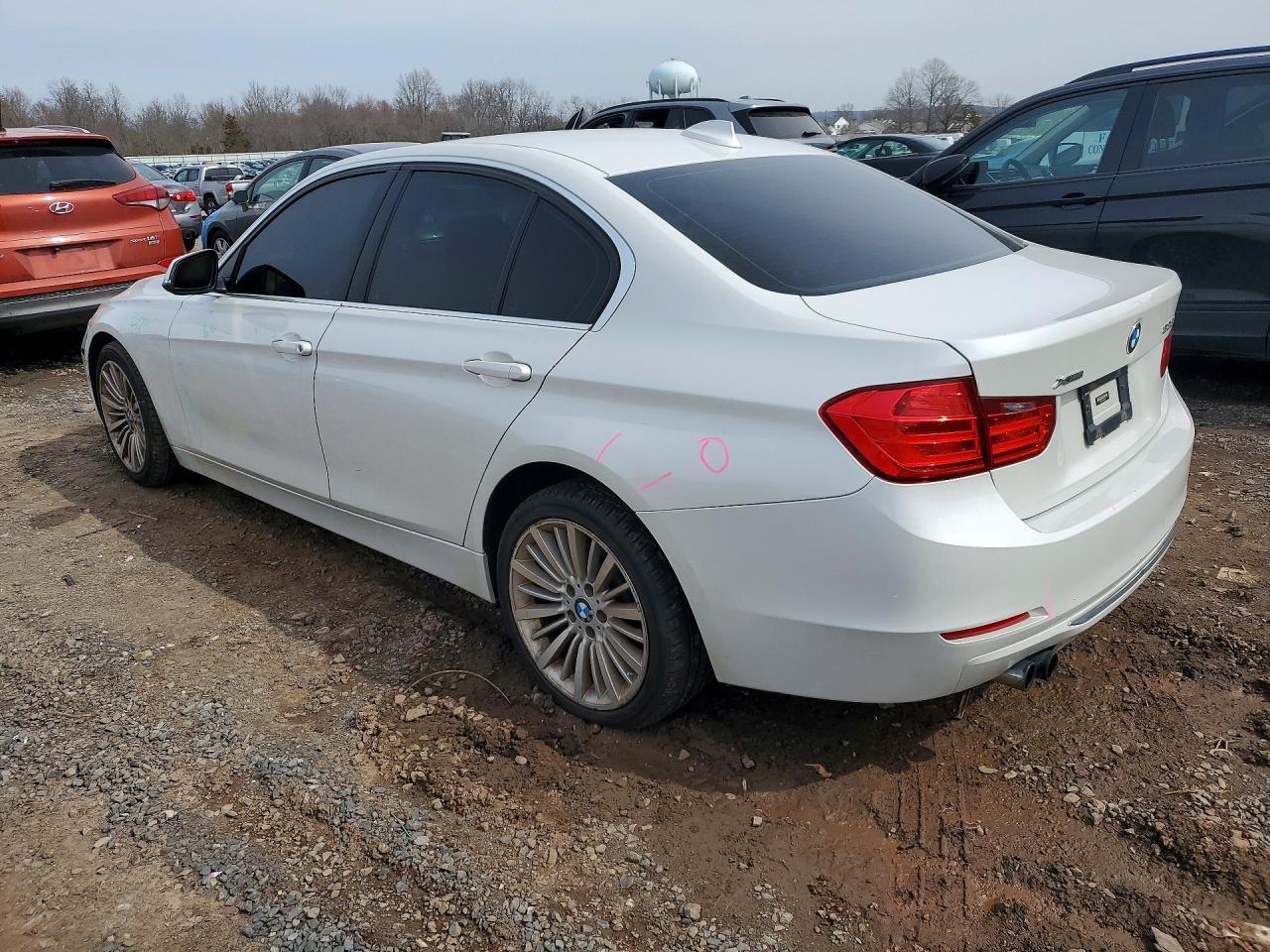 2013 BMW 328 Xi Sulev - zdjęcie 2